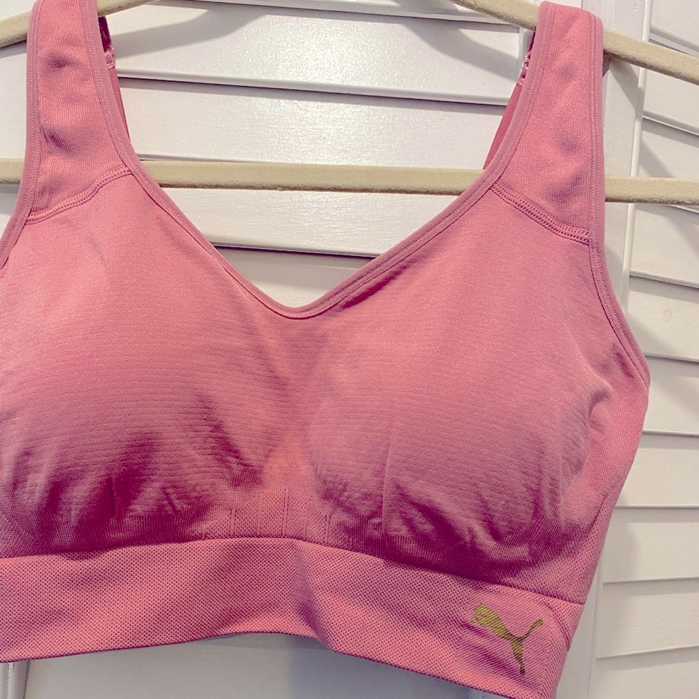 Puma Women's “Padded Sports Bra” Size Large Fuchsia Adjust Straps EUC